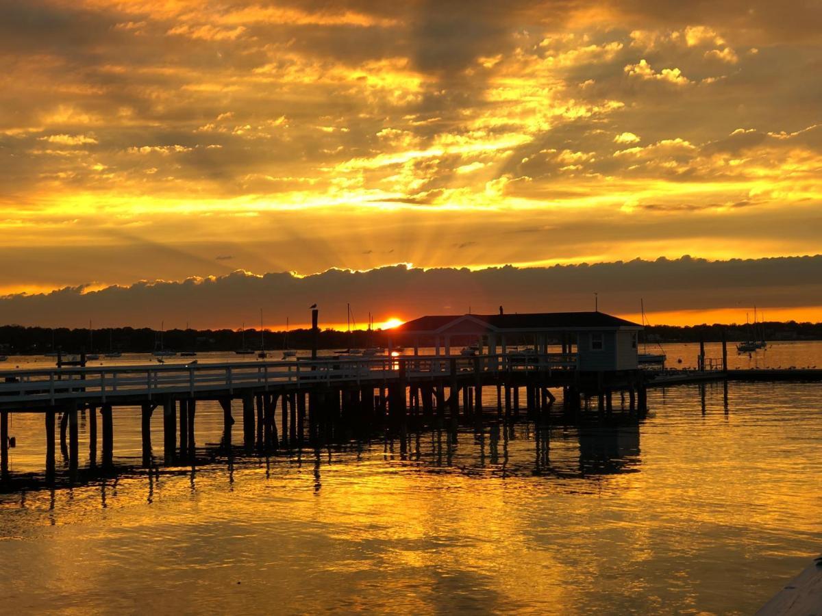 Fathoms Hotel & Marina Port Washington Exteriér fotografie